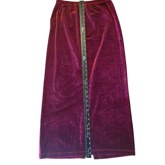Y2K Street Wear Medium Red Velvet Maxi Skirt Witchy Whimsigoth Goblin Core 90's - Picture 8 of 9